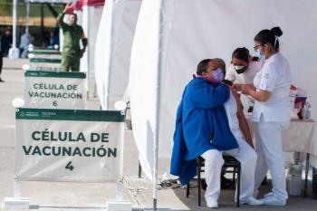 México ya vacunó contra Covid-19 a 67 mil 468 trabajadores de la salud