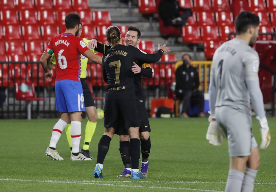Messi y Griezmann brillan en la goleada del Barcelona sobre el Granada