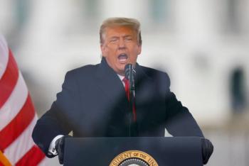 Tras cierre de cuenta en Twitter, Trump anuncia la creaci&oacute;n de su propia red social