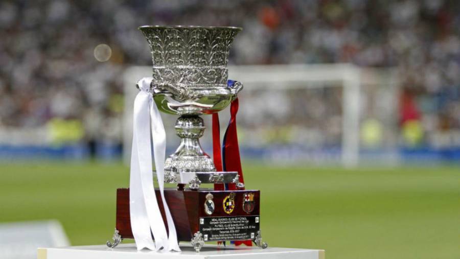 Supercopa de Espa&ntilde;a comienza marcada por cansancio de los equipos y la nieve