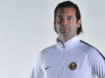 Al Am&eacute;rica le urge la visa de Santiago Solari