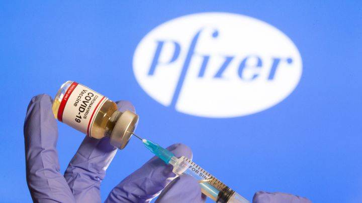 Investiga Pfizer muerte de médico en Florida, días después de ser vacunado