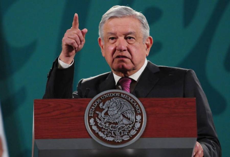 AMLO: “Me daba pena que ex rector haya terminado como matraquero del PRI”