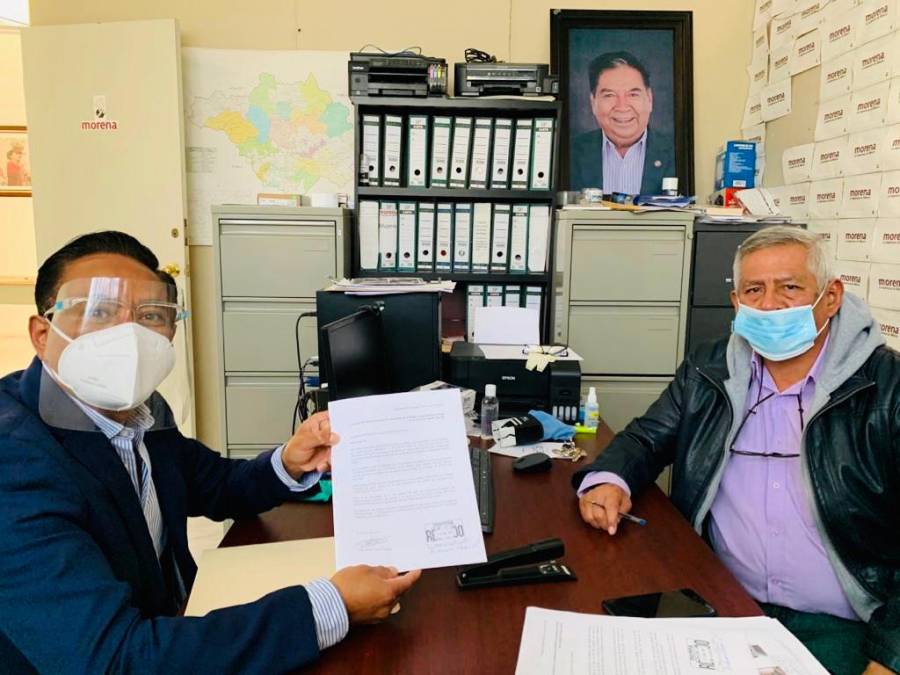 Jorge Corichi presenta su carta de intenci&oacute;n en MORENA