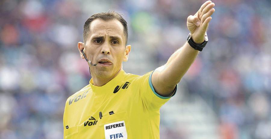 Enrique Santander, arbitro de la Liga MX, regresará a la actividad tras superar Covid-19