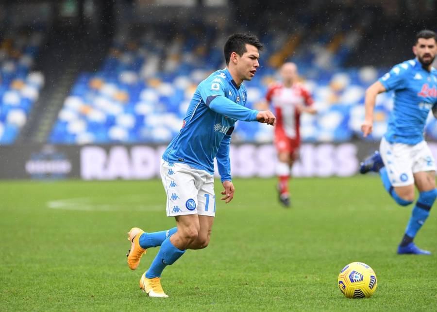 “Chucky” Lozano anota en la goleada del Napoli contra la Fiorentina