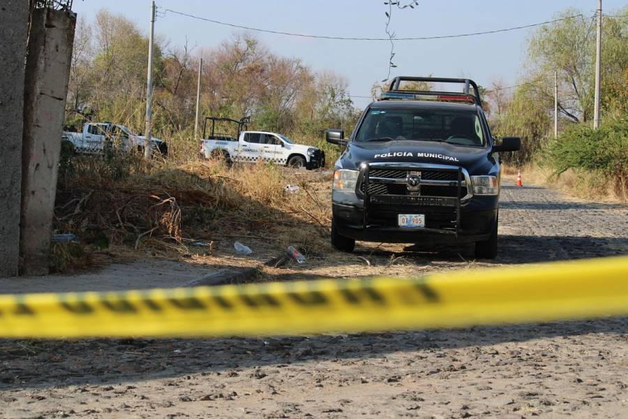 Abandonan 12 cuerpos en carretera de Las Choapas, Veracruz