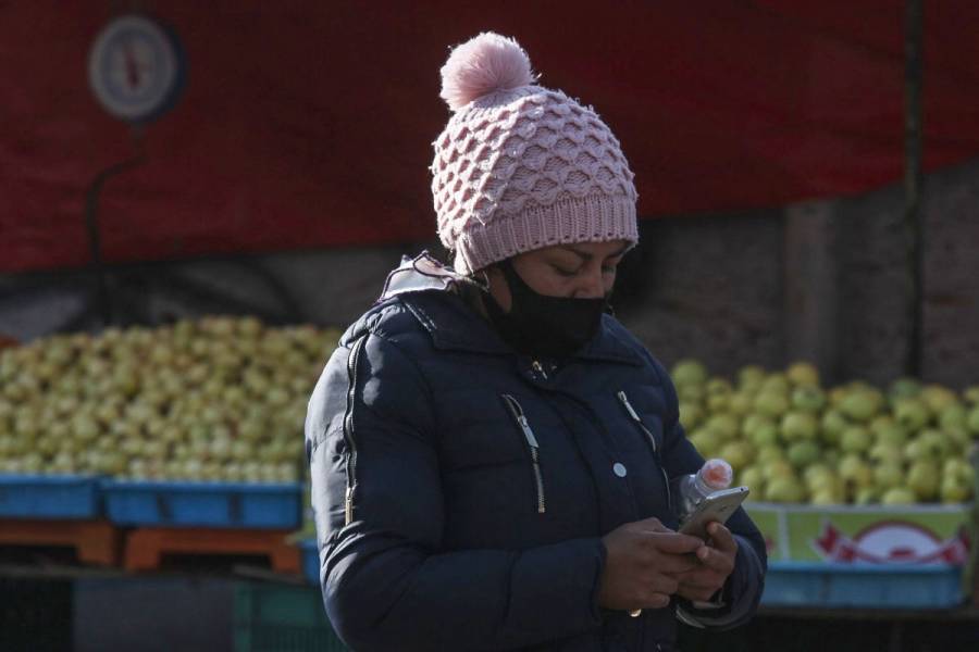 Prevén bajas temperaturas y lluvias aisladas en CDMX para este lunes