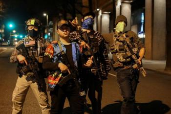 Manifestantes pro armas se congregan en Virginia tras asalto al Capitolio