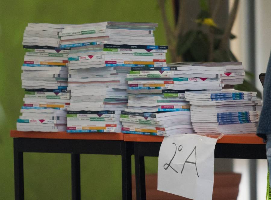 Repone SEP Libros de Texto Gratuitos dañados por inundaciones en Tabasco