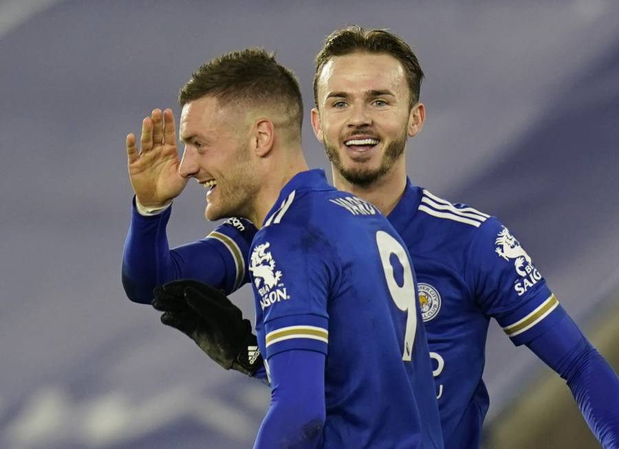 Leicester City se pone l&iacute;der en la Premier League tras vencer al Chelsea