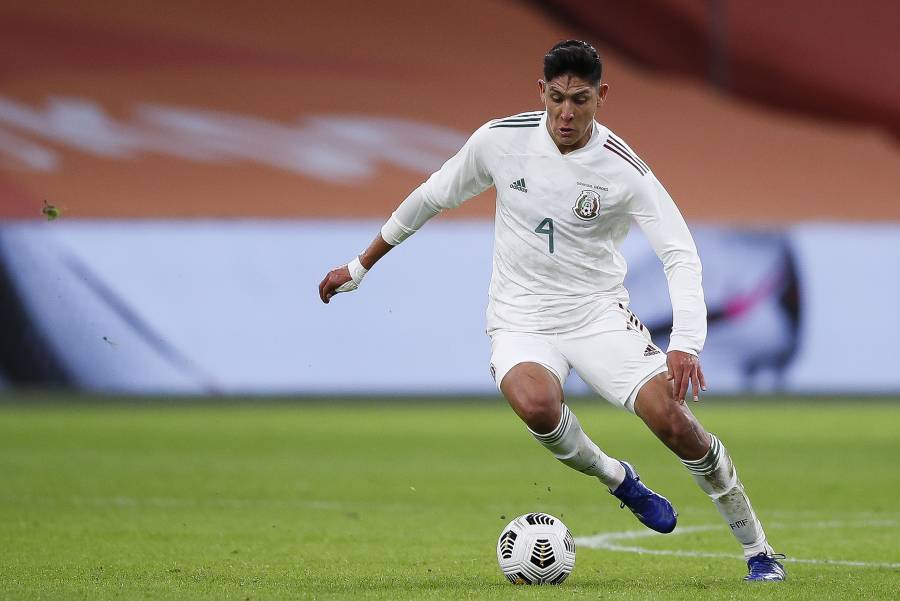 Quieren a Edson Álvarez, el Valencia negocia con el Ajax