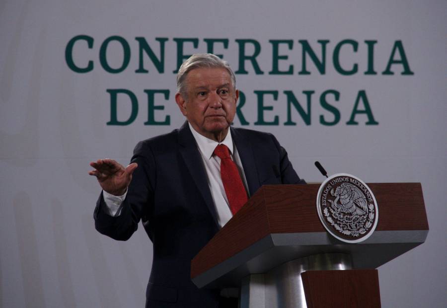 AMLO quiere decirle a Loret que intercambien propiedades