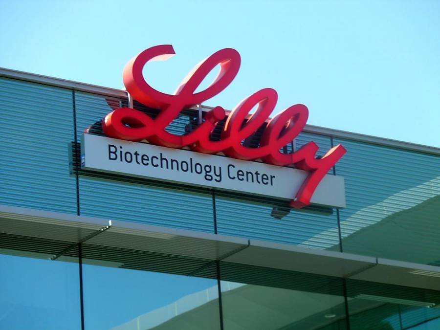 Fármaco con anticuerpos reduce riesgo de COVID-19 para residentes en asilos: Lilly