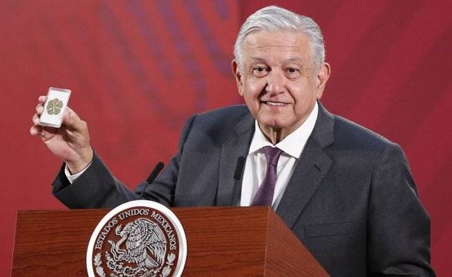 Propone AMLO a Loret intercambio de propiedades