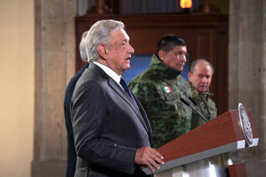 AMLO autoriza que gobiernos estatales e IP compren y apliquen vacuna COVID-19