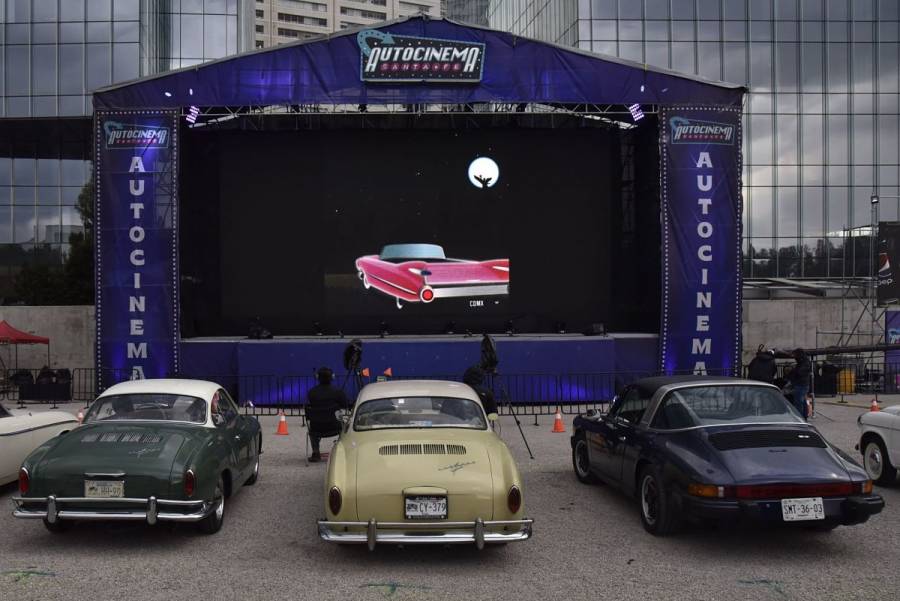 Autocinemas, papeler&iacute;as y &oacute;pticas reabrir&aacute;n la pr&oacute;xima semana en CDMX