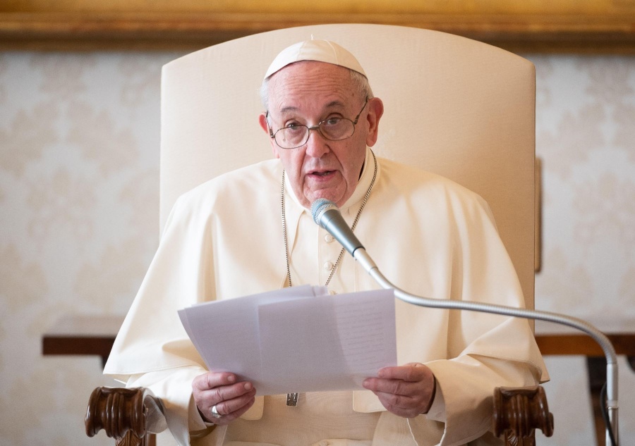 El Papa se saltar&aacute; algunos eventos religiosos por crisis de ci&aacute;tica