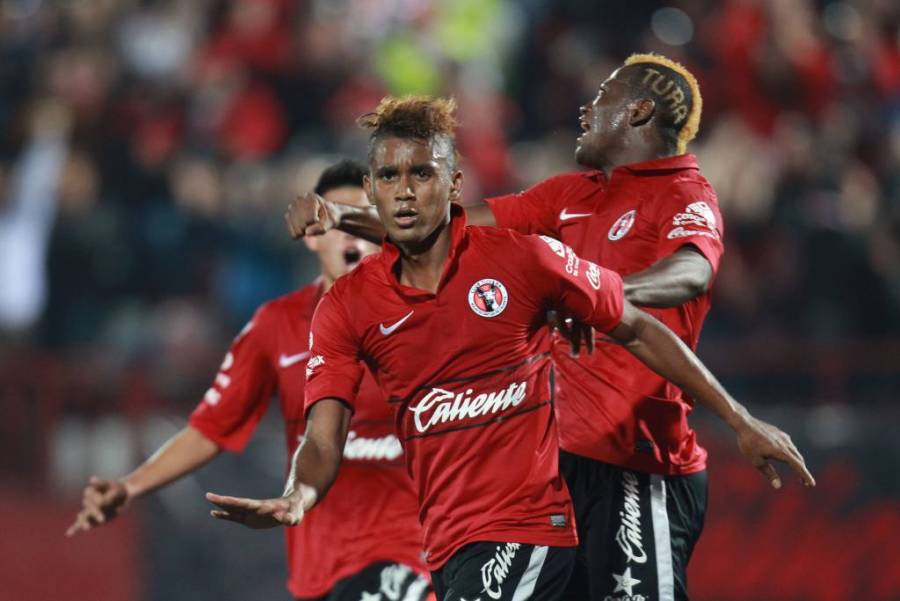 Tijuana gana con gol del ecuatoriano Fidel Martínez