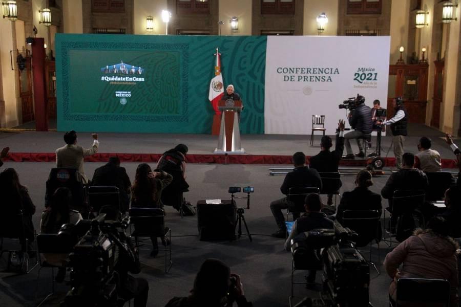 FGR abre investigación por filtraciones de caso Ayotzinapa, informa Sánchez Cordero