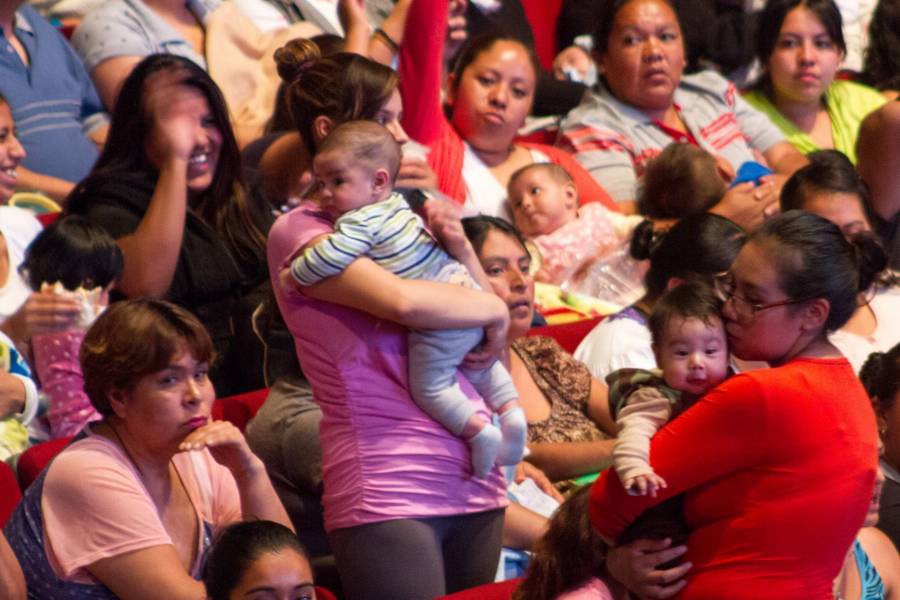 Promedio de bebés se reduce en México: INEGI