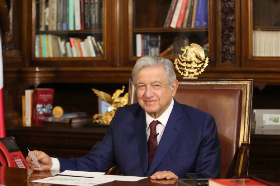 AMLO pacta con Putin compra de 24 millones de vacunas