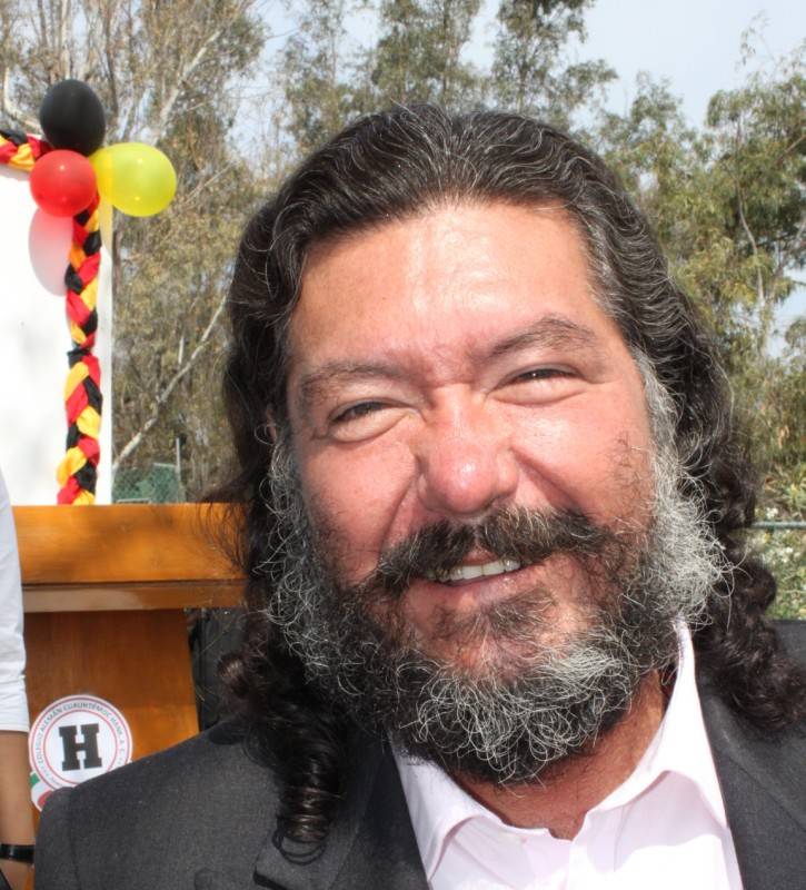 HANK RHON, CANDIDATO DEL PES PARA BC