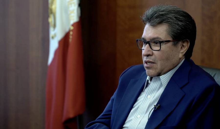 Morena va por reducir recursos a partidos