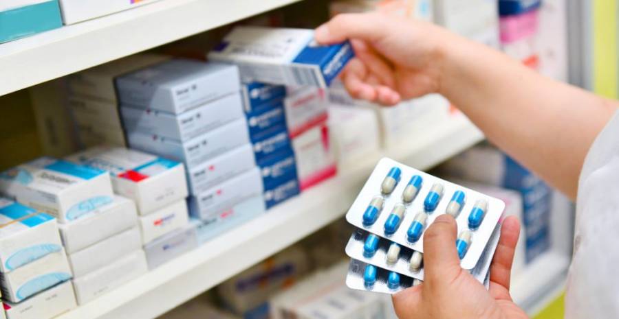 Especialistas piden evitar uso de ivermectina y azitromicina contra COVID-19