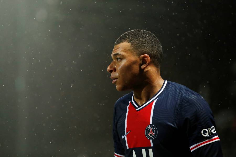 Liverpool alista oferta por Mbappé