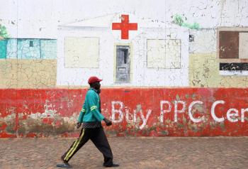 Pide la OMS a pa&iacute;ses ricos, compartir las vacunas con los pobres