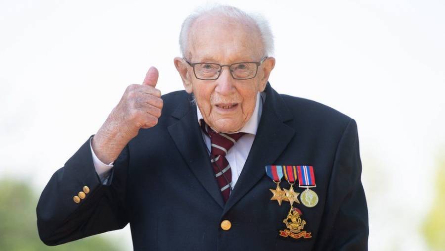 Enferma de Covid veterano de guerra brit&aacute;nico de 100 a&ntilde;os