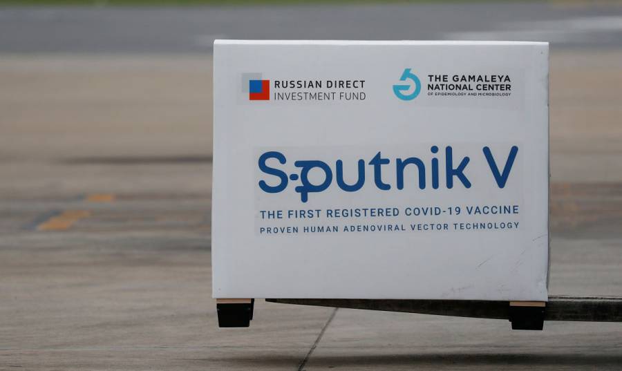 Vacuna rusa Sputnik V muestra eficacia de 91.6% contra COVID-19