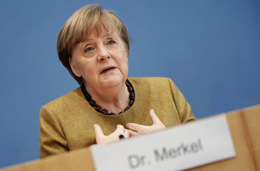 Vacuna Sputnik V se podría aplicar en Alemania: Angela Merkel