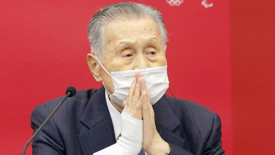 Jefe de Juegos Olímpicos de Tokio se retracta de comentarios sexistas