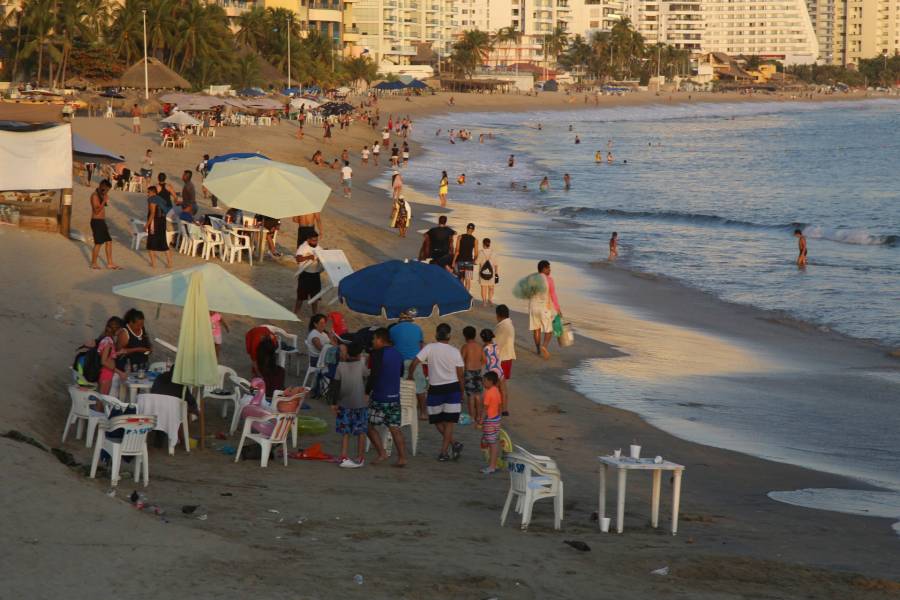 Crecen muertes y contagios en destinos turísticos: OPS