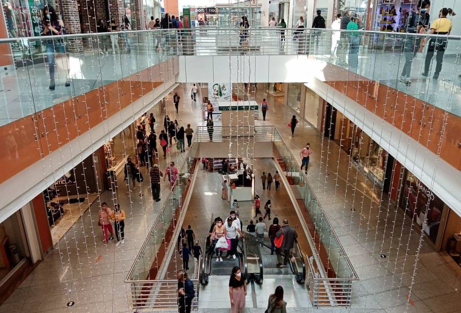 Retomarán actividades 601 tiendas departamentales y centros comerciales: Sedeco