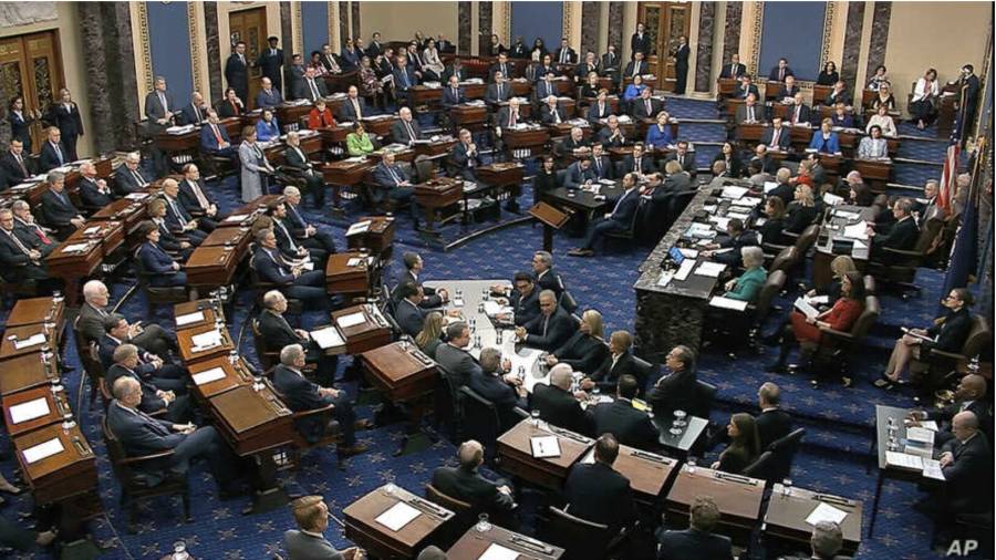 Dem&oacute;cratas acusan “delito  p&uacute;blico” para enjuiciar a Trump