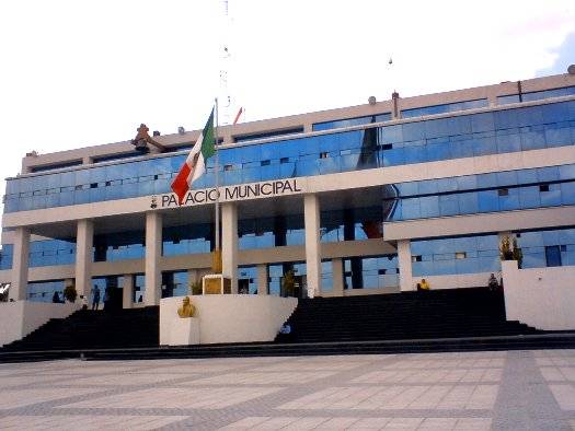 Contratista de CFE, quiere ser  edil de Naucalpan