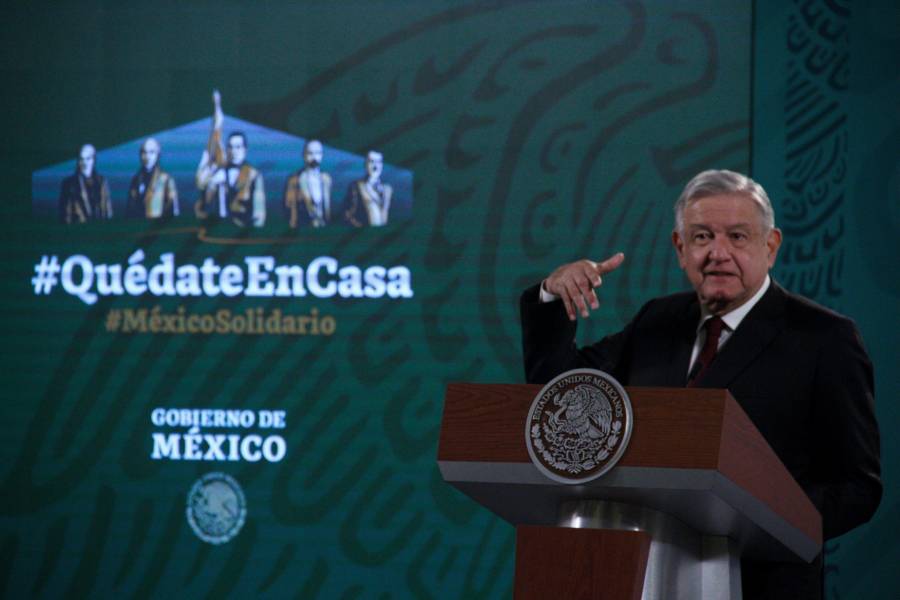 AMLO: no cambiará “ni una coma”  de su iniciativa de ley de CFE