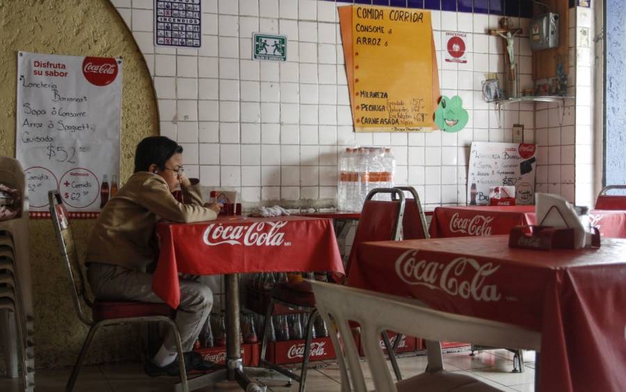 Entrega GCDMX créditos de 10 mil pesos