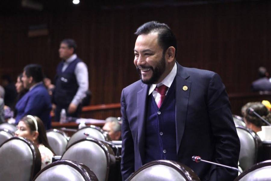 El “Pollo” seguirá sumando simpatías aseguró el diputado federal Héctor Serrano