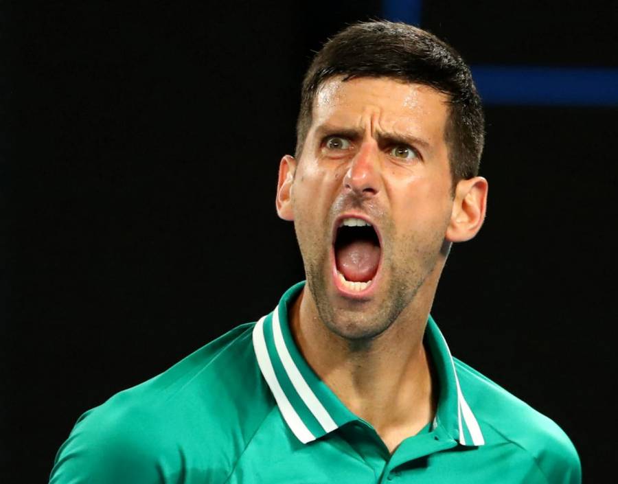 Djokovic y Thiem sufren para pasar en cinco sets a cuarta ronda en Australia