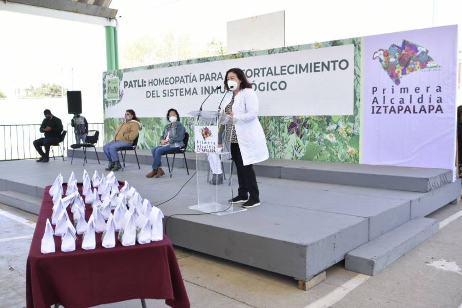 Alcaldesa de Iztapalapa presenta programa de distribución de medicamentos homeopáticos preventivos de Covid-19