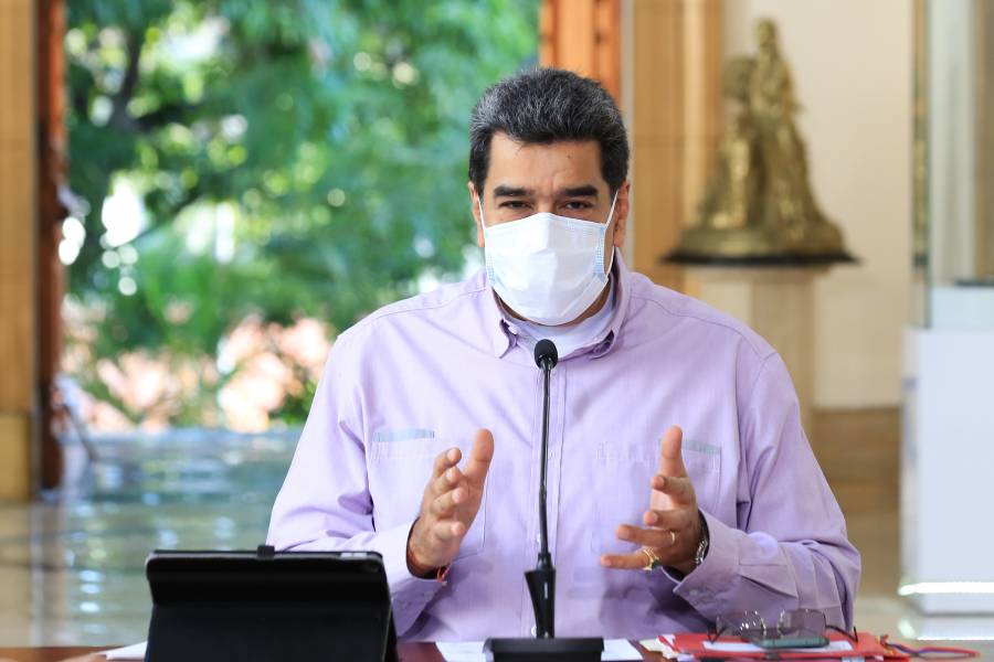 Maduro anuncia regreso de clases presenciales en Venezuela