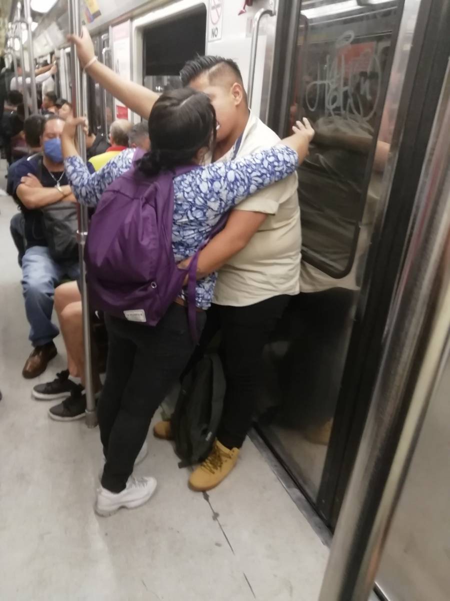 Historias en el metro: Amor en naranja