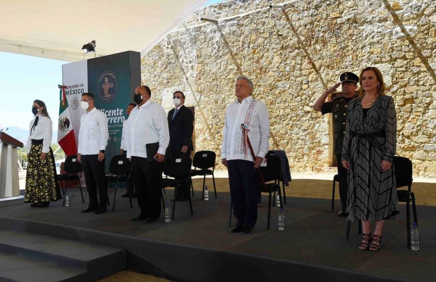 Comprometido, el pueblo de M&eacute;xico con el cambio: AMLO