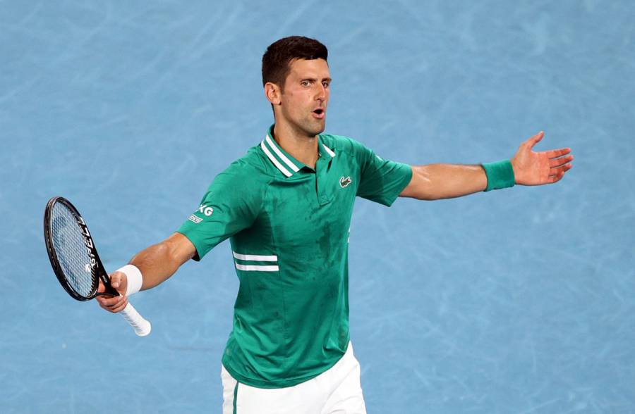 Djokovic vence a Zverev y pasa a semifinales en Australia; enfrentar&aacute; a Karatsev