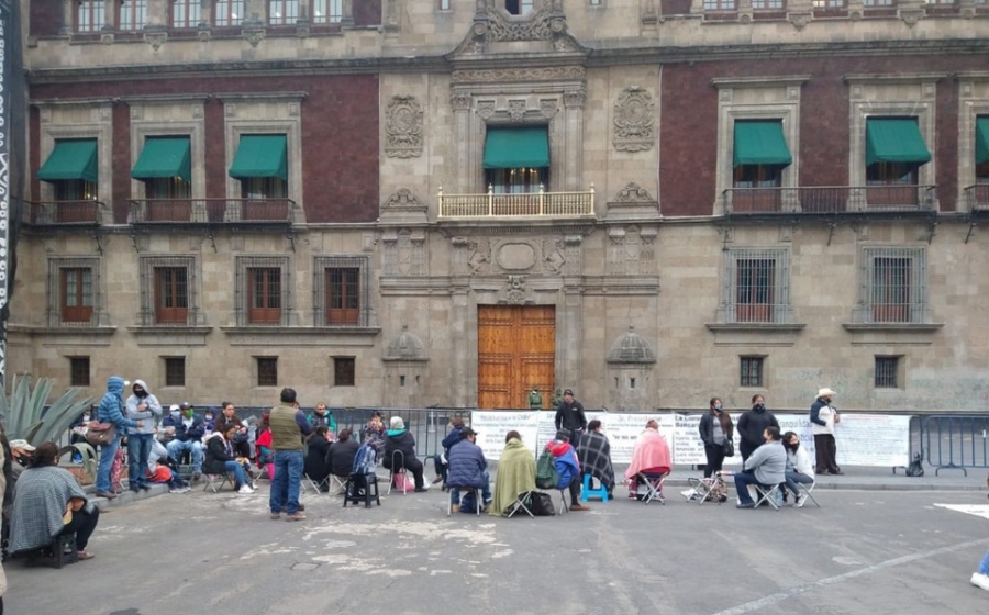 Decide CNTE instalar plantón afuera de Palacio Nacional