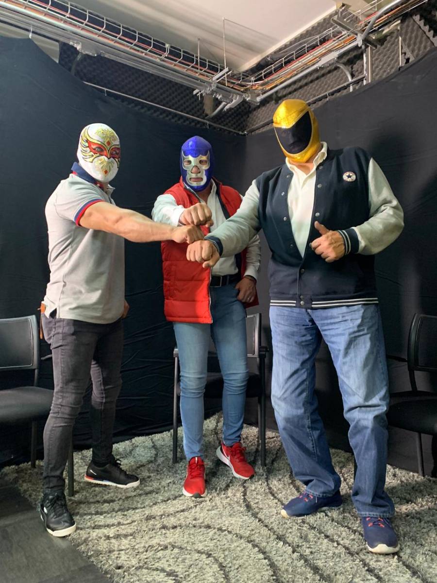 Luchadores buscar&iacute;an gobernar con todo y m&aacute;scara